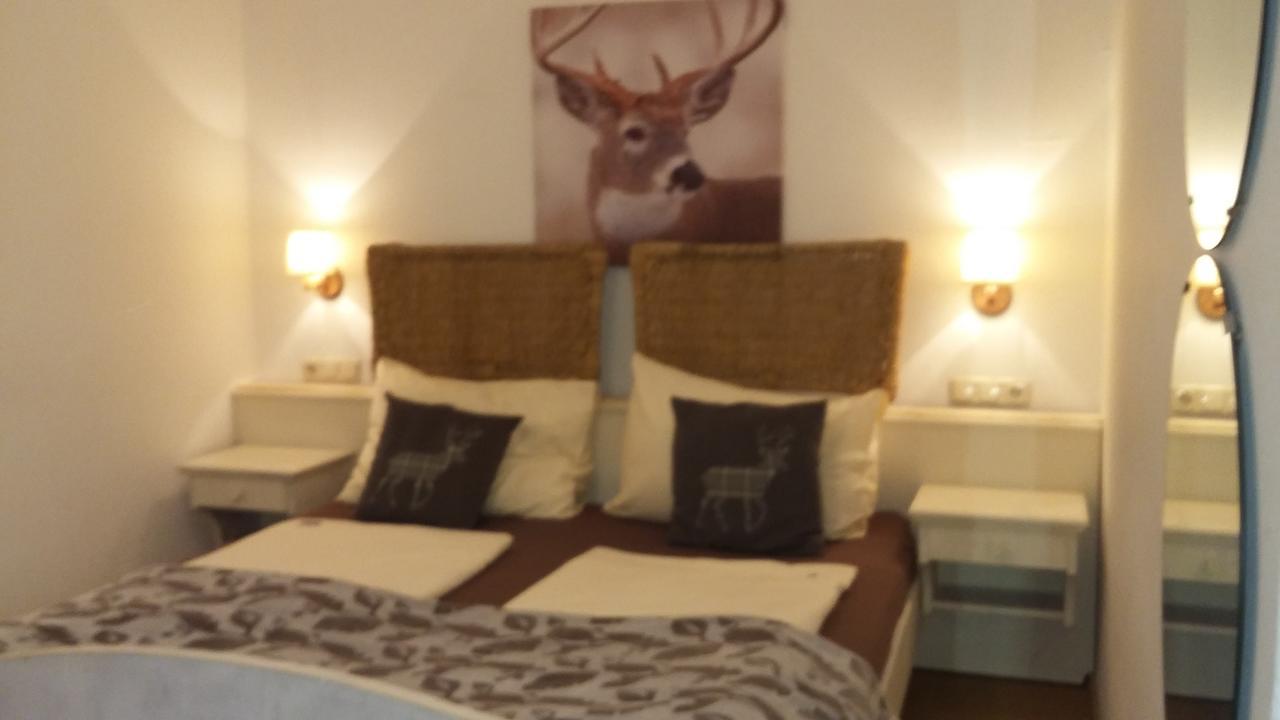Platzhirsch Zur Alten Wagnerei Gastehaus Bed and Breakfast Saint Wolfgang Eksteriør billede
