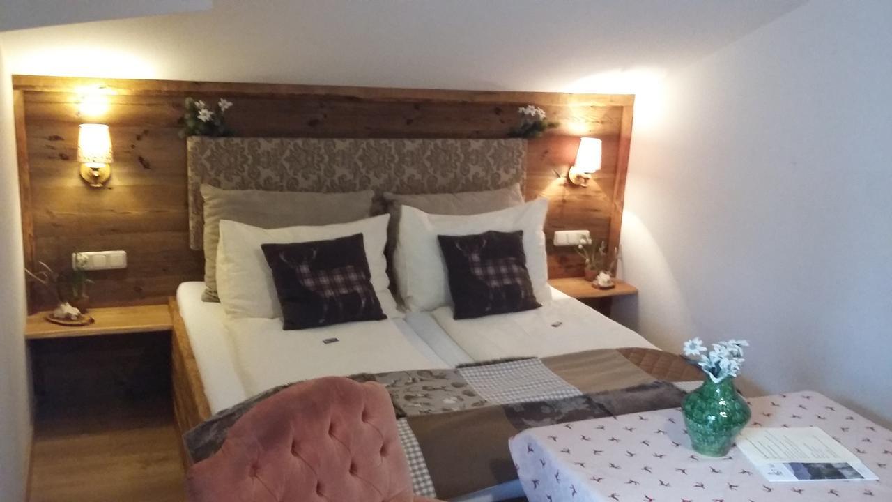 Platzhirsch Zur Alten Wagnerei Gastehaus Bed and Breakfast Saint Wolfgang Eksteriør billede