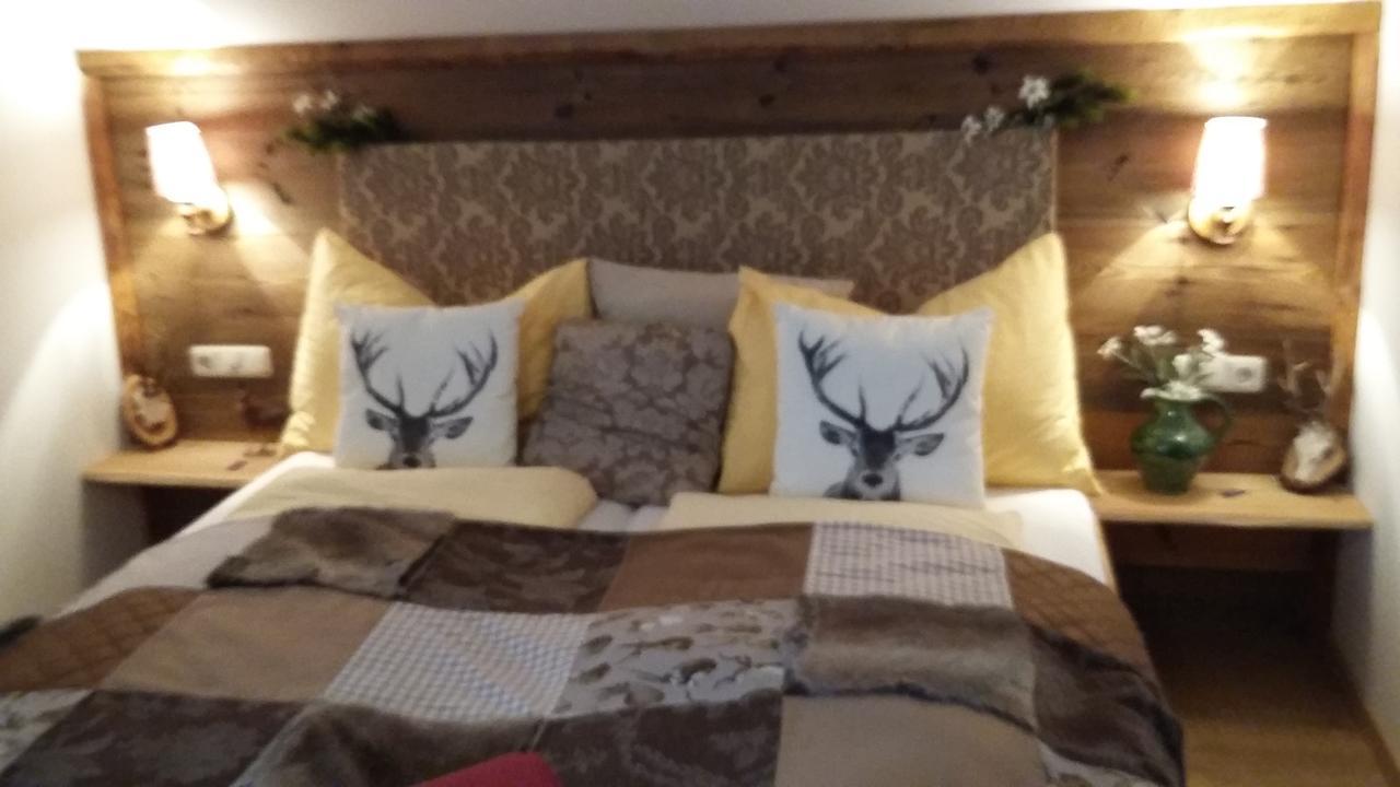 Platzhirsch Zur Alten Wagnerei Gastehaus Bed and Breakfast Saint Wolfgang Eksteriør billede