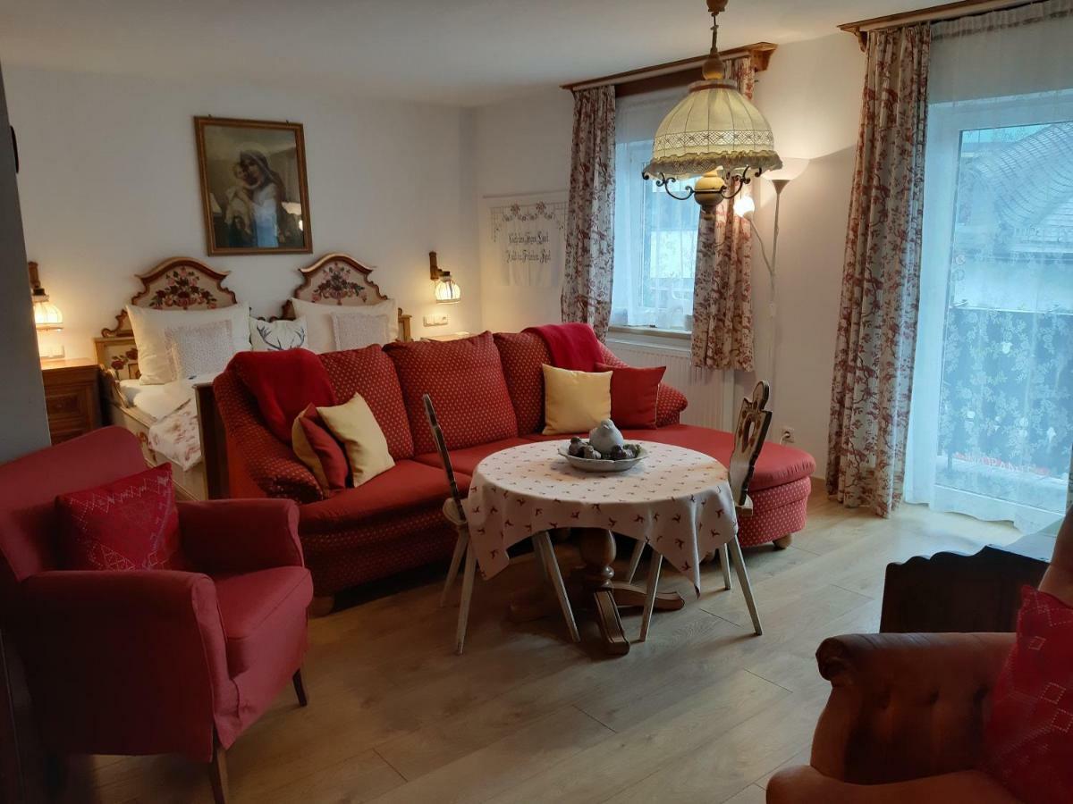 Platzhirsch Zur Alten Wagnerei Gastehaus Bed and Breakfast Saint Wolfgang Eksteriør billede